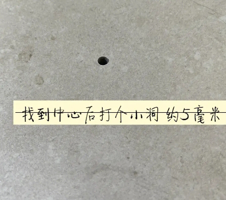 文峰瓷砖空鼓维修公司专业解答在瓷砖铺贴过程中，如果砂料搅拌不均匀，将会带来以下问题